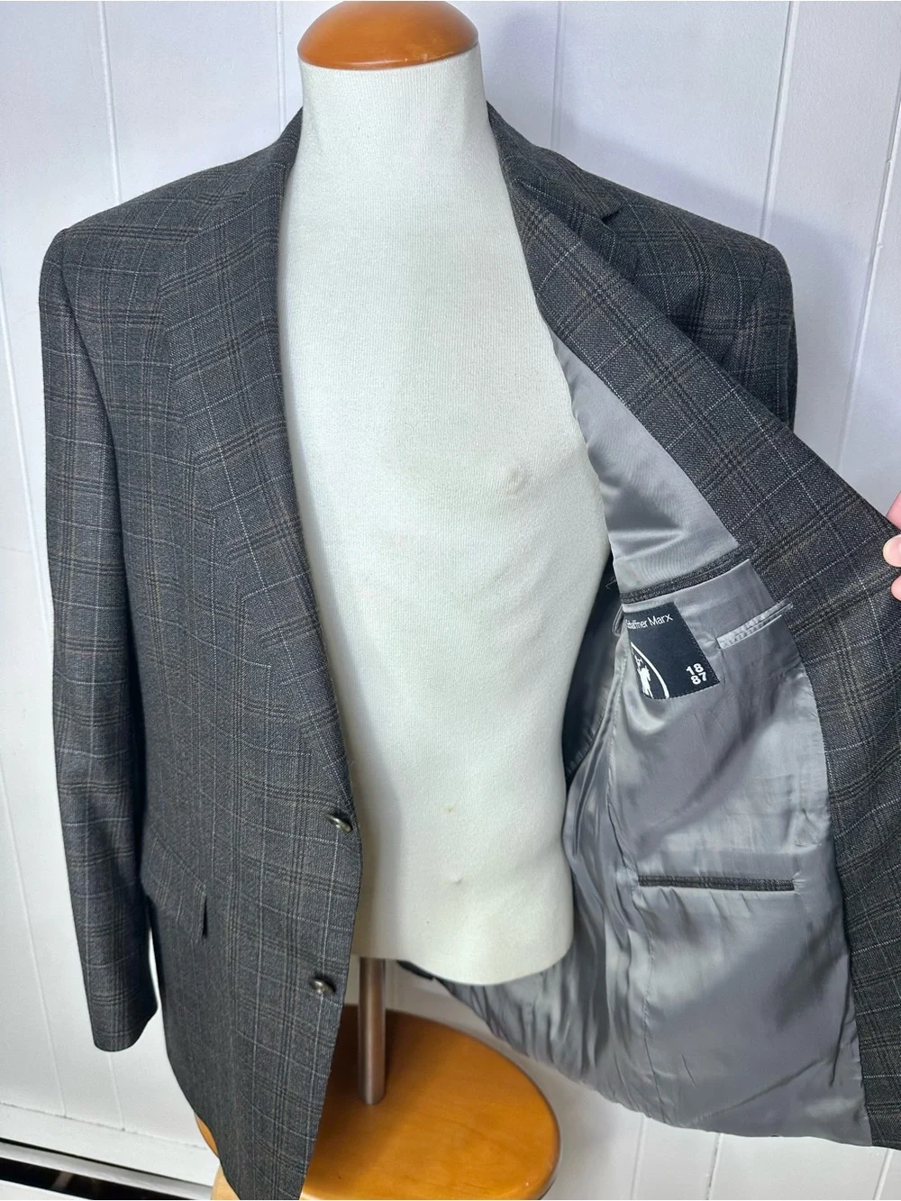 Hart Schaffner Marx 1887 Gray Checkered Blazer